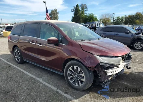 2021 Honda Odyssey Exl z USA, uszkodzony, nr VIN 5FNRL6H77MB023883